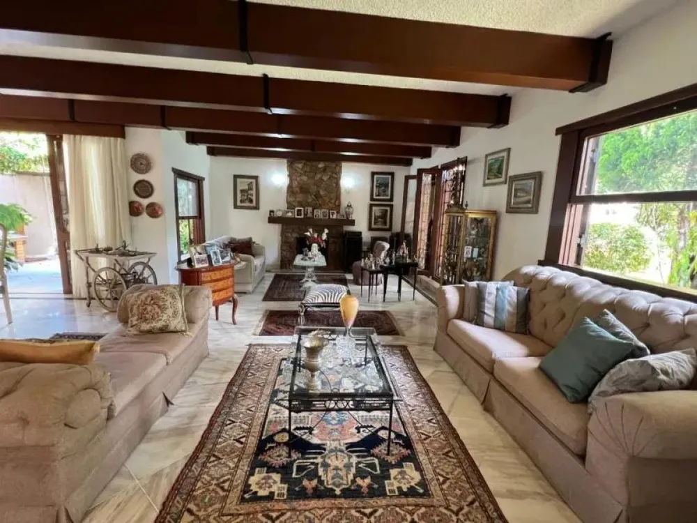 Casa, 4 quartos, 379 m² - Foto 2