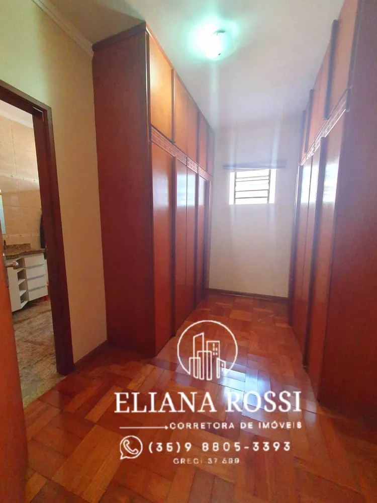 Casa, 3 quartos, 253 m² - Foto 1