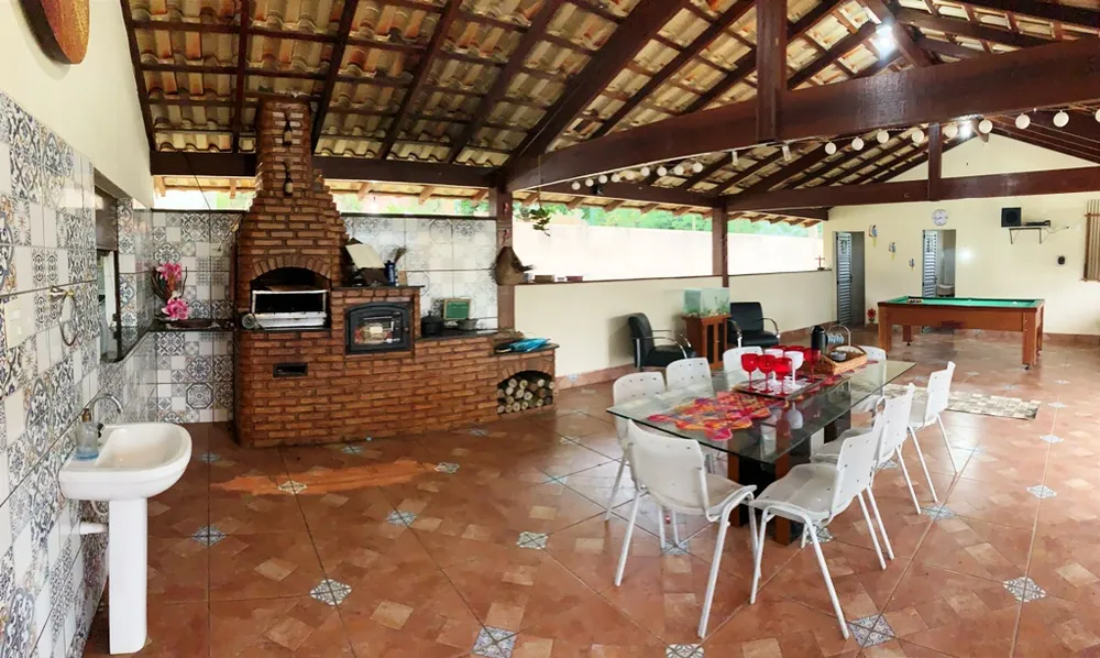 Sítio, 5 quartos, 3000 m² - Foto 3