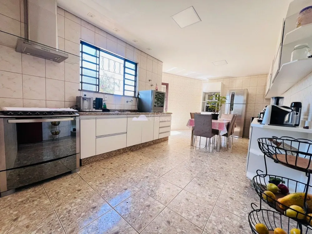 Casa, 3 quartos, 230 m² - Foto 8