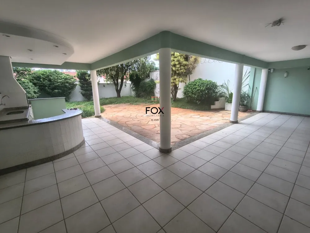 Casa, 4 quartos, 305 m² - Foto 11