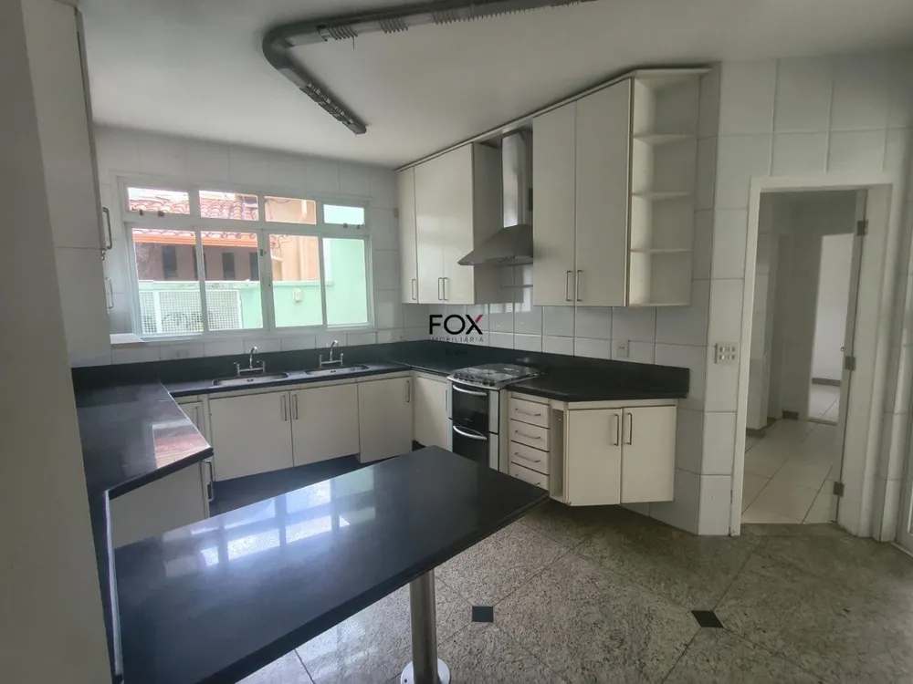 Casa, 4 quartos, 305 m² - Foto 9