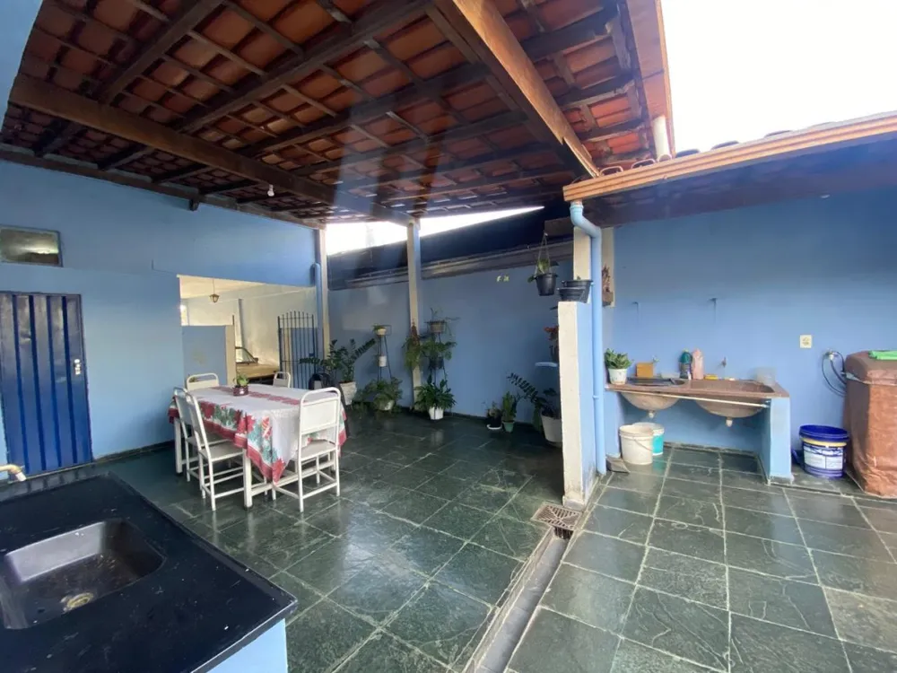 Casa, 3 quartos, 247 m² - Foto 10