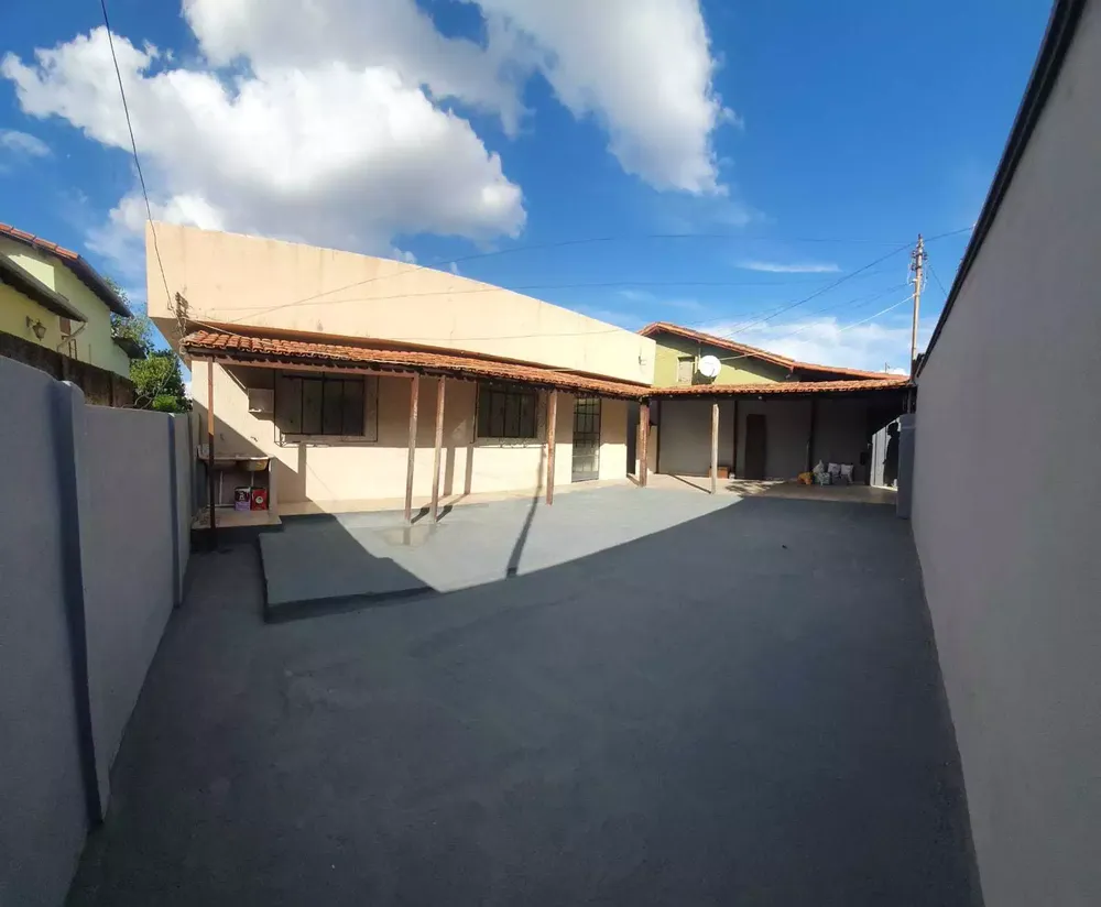 Casa, 3 quartos, 380 m² - Foto 1