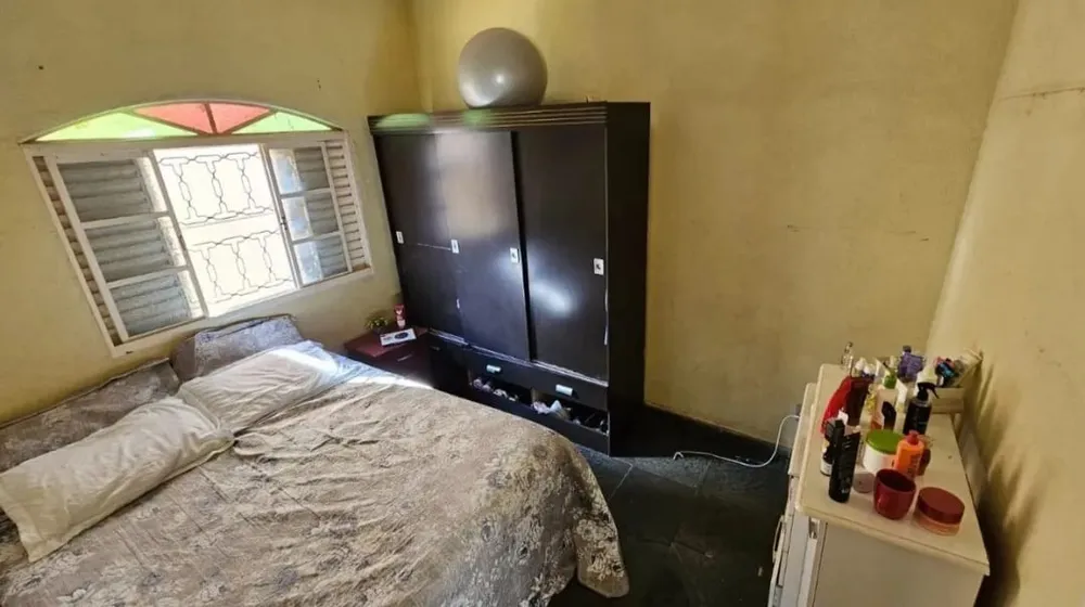 Casa, 6 quartos, 300 m² - Foto 3