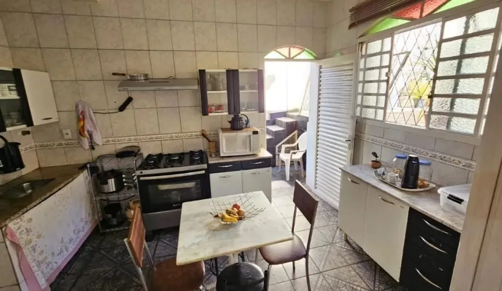 Casa, 6 quartos, 300 m² - Foto 14