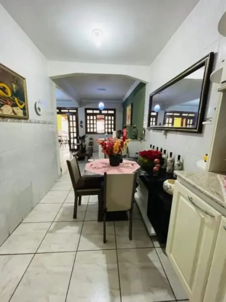 Casa, 3 quartos, 220 m² - Foto 3