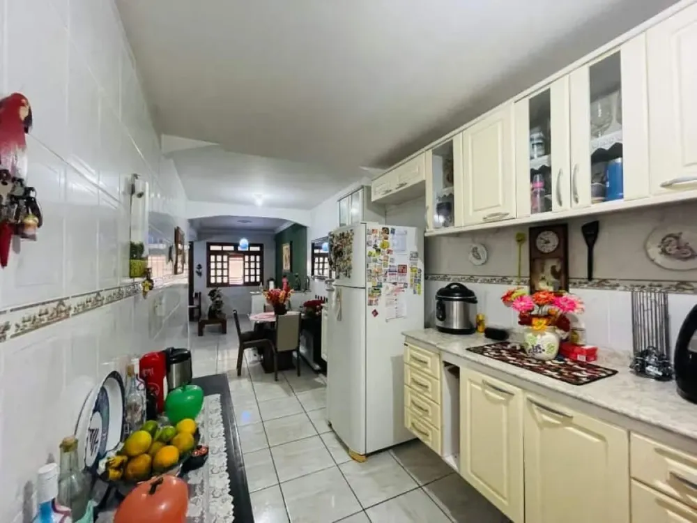 Casa, 3 quartos, 220 m² - Foto 6