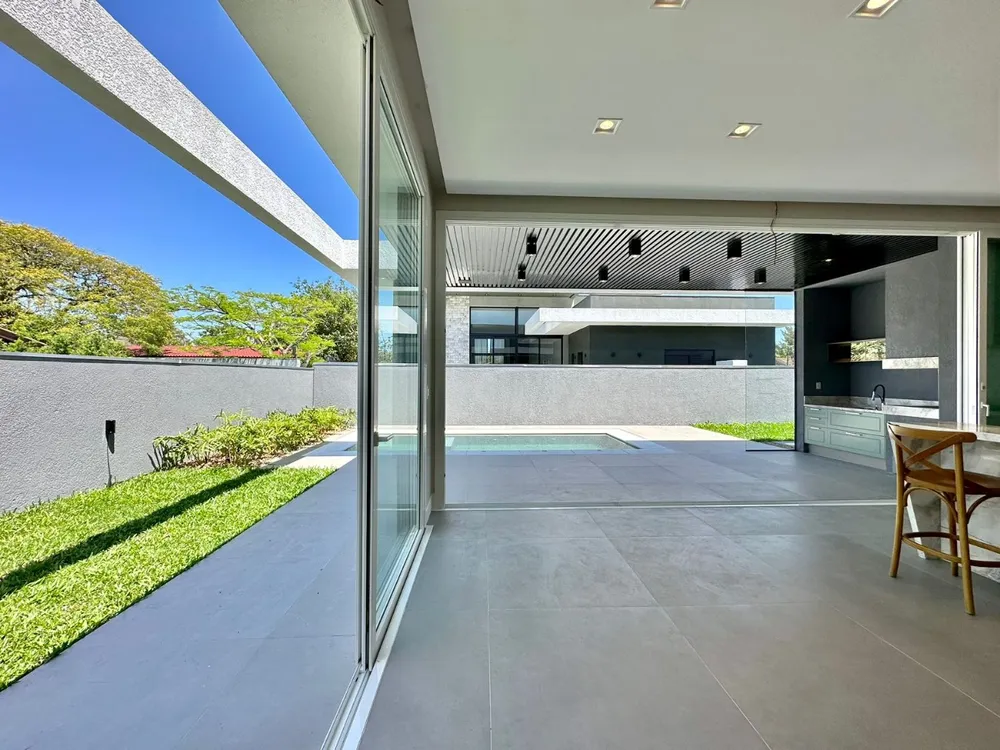 Casa, 3 quartos, 241 m² - Foto 8