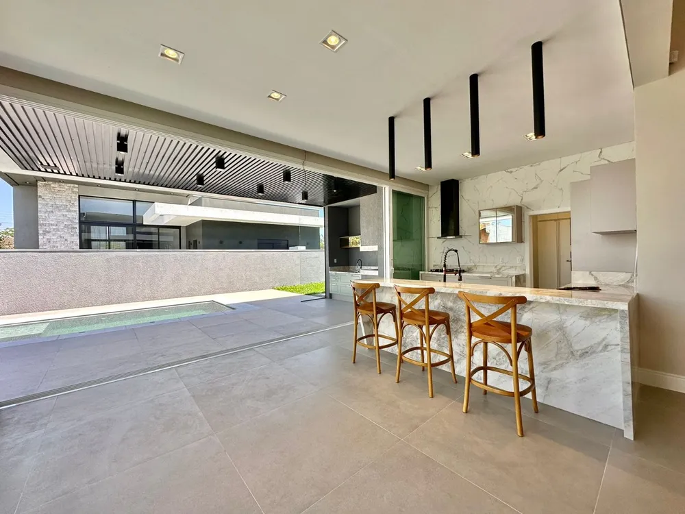 Casa, 3 quartos, 241 m² - Foto 10