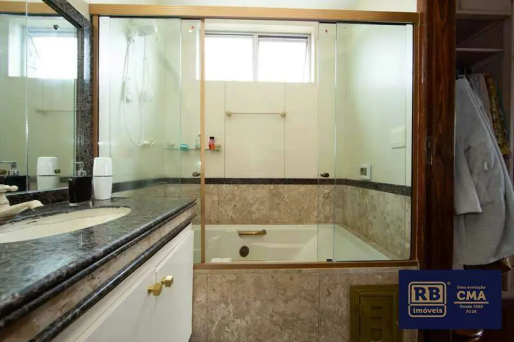 Cobertura, 3 quartos, 185 m² - Foto 12