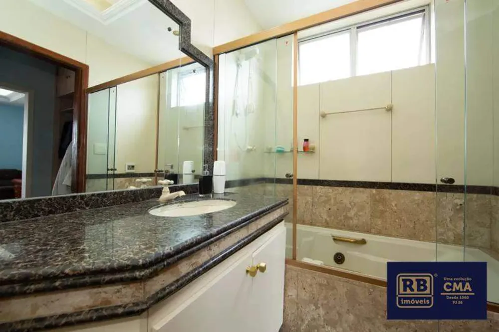 Cobertura, 3 quartos, 185 m² - Foto 11