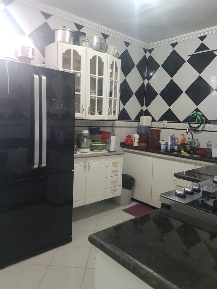 Casa, 3 quartos, 207 m² - Foto 1