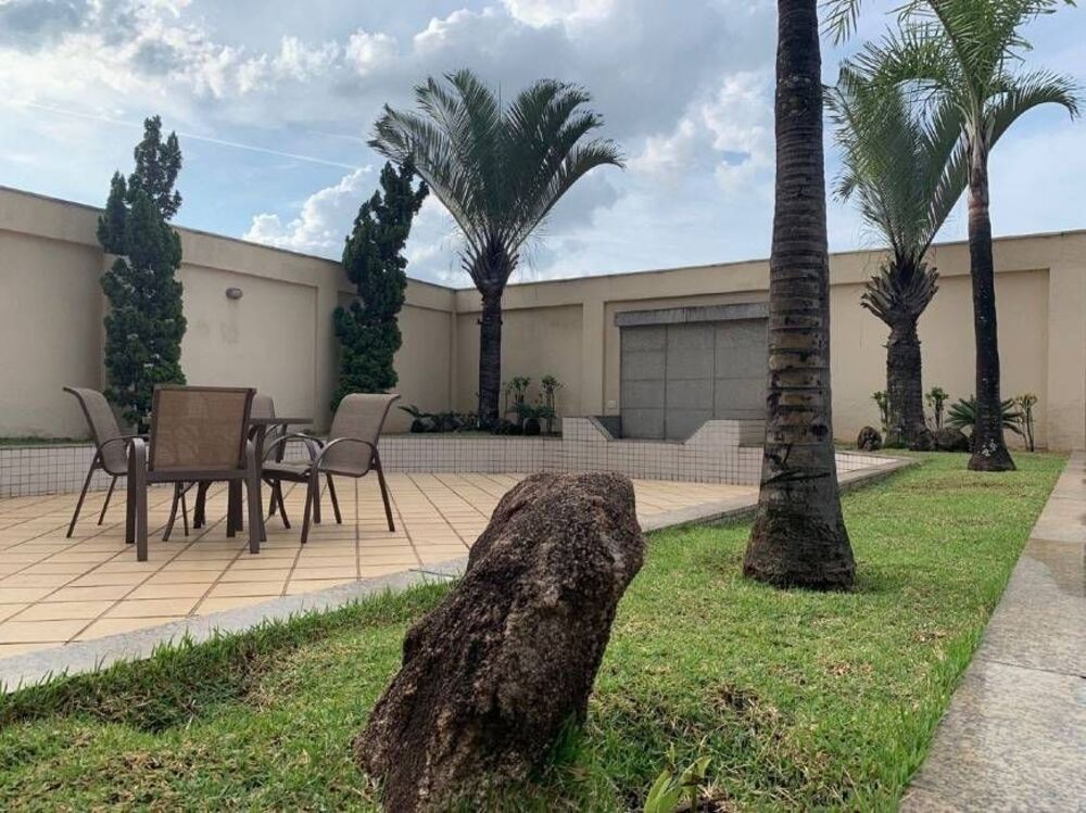 Apartamento à venda com 4 quartos, 152m² - Foto 4