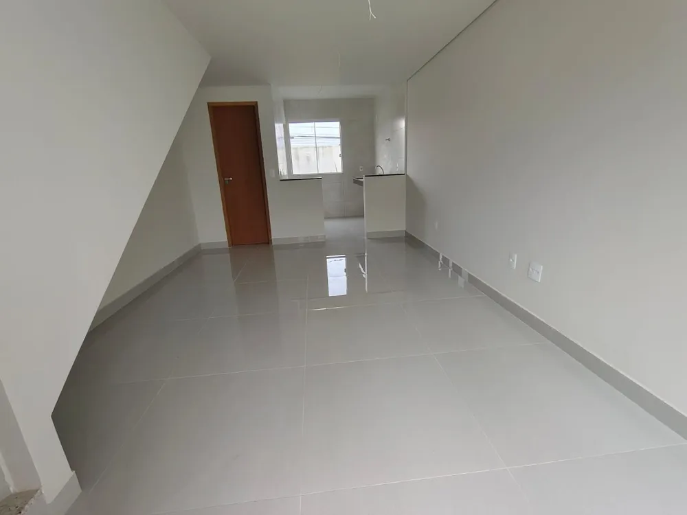 Casa, 2 quartos, 70 m² - Foto 2