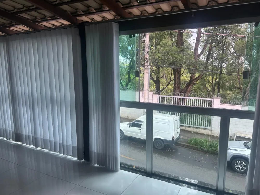 Casa, 3 quartos, 180 m² - Foto 1