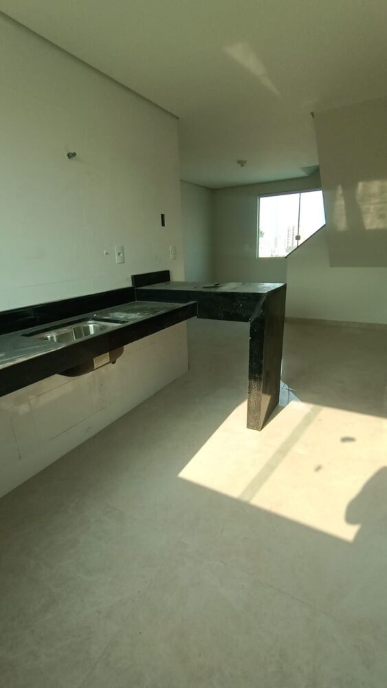 Cobertura à venda com 3 quartos, 60m² - Foto 4
