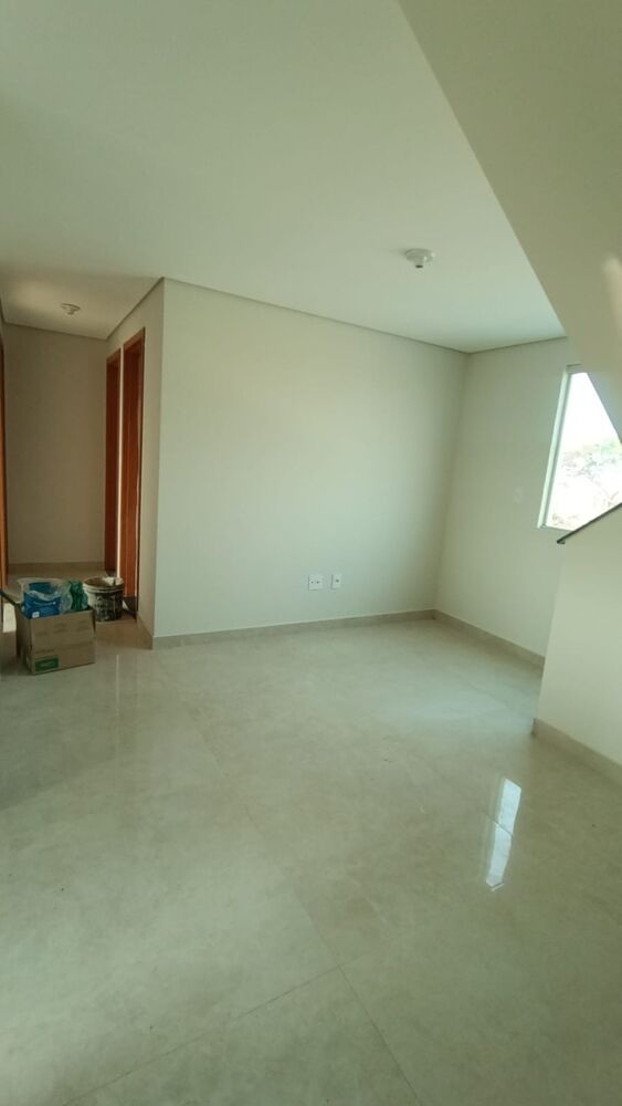 Cobertura à venda com 3 quartos, 60m² - Foto 2