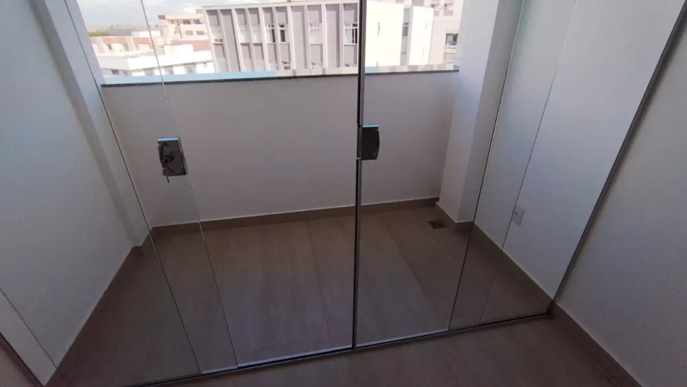 Apartamento à venda com 3 quartos, 80m² - Foto 3