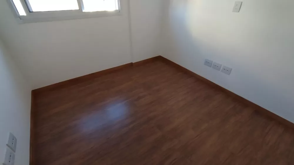 Apartamento à venda com 3 quartos, 80m² - Foto 16