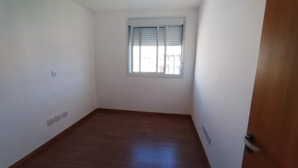 Apartamento à venda com 3 quartos, 80m² - Foto 5