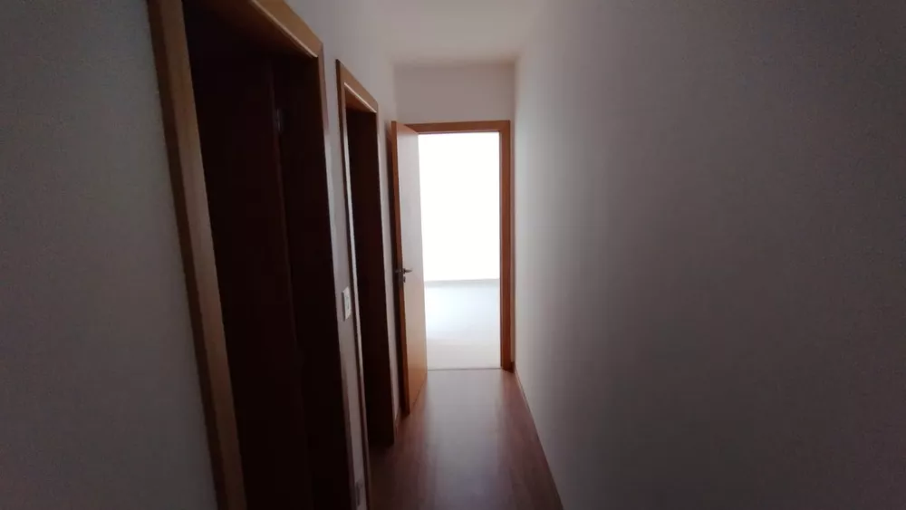 Apartamento à venda com 3 quartos, 80m² - Foto 4