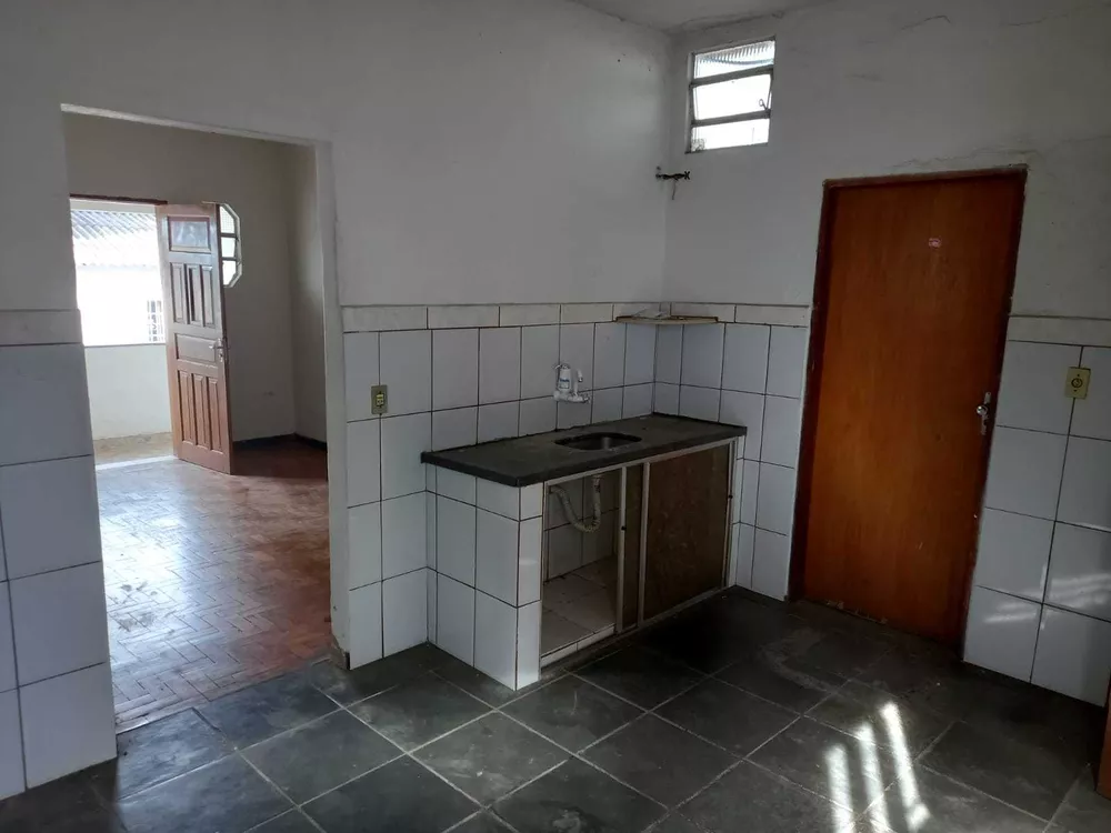 Casa à venda com 1 quarto - Foto 2