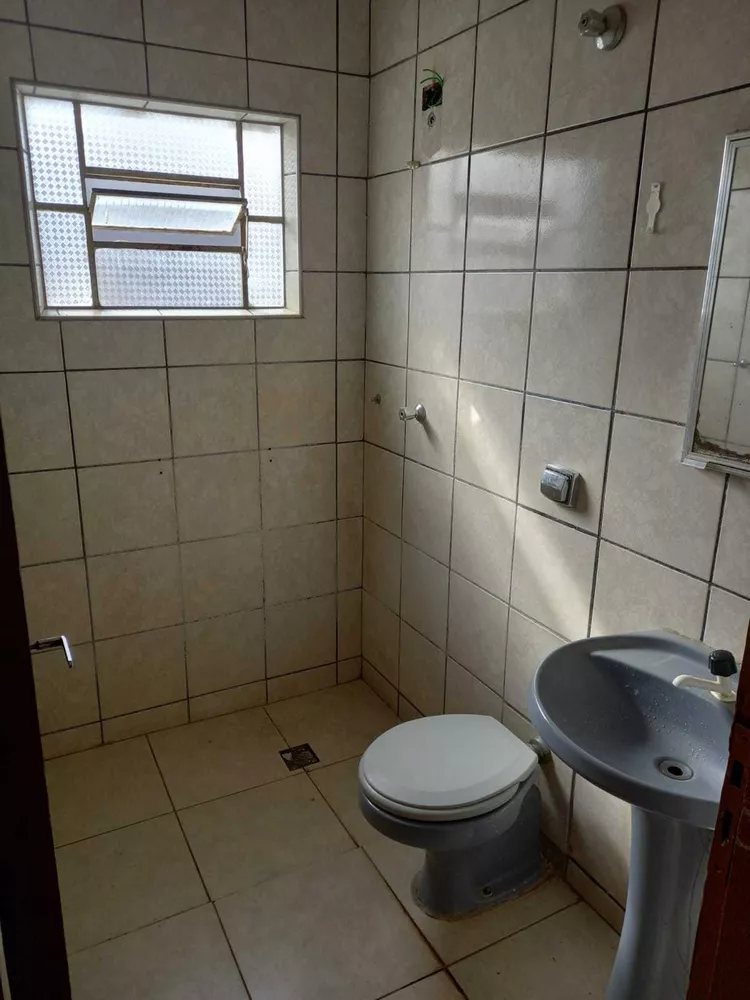 Casa à venda com 1 quarto - Foto 4