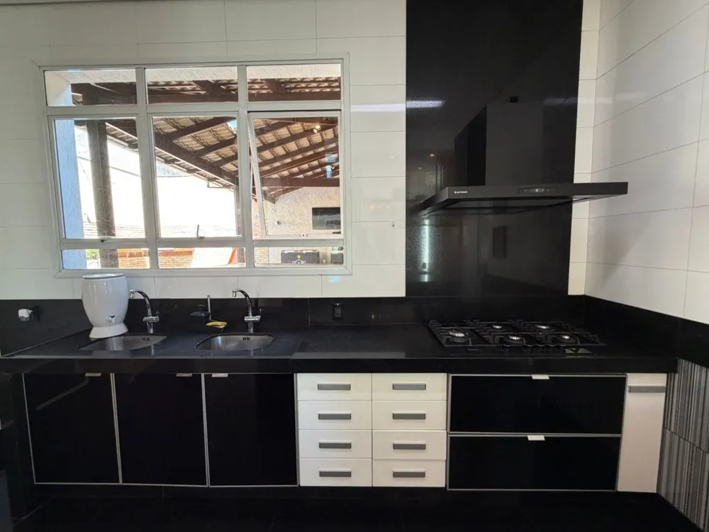 Casa, 3 quartos, 385 m² - Foto 10