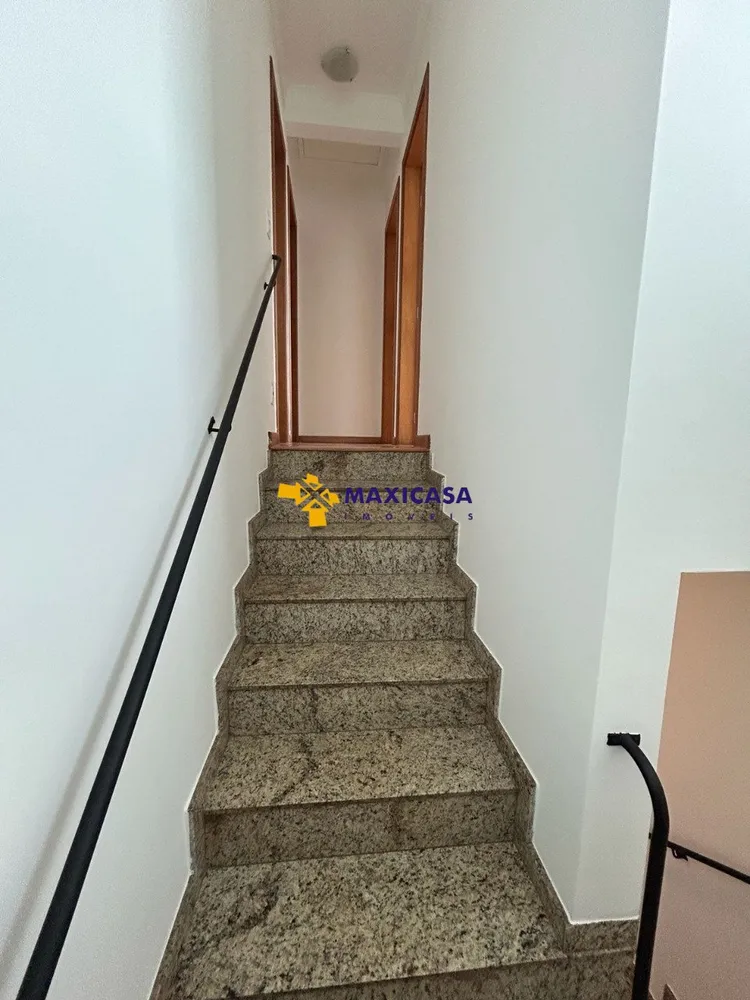 Casa, 3 quartos, 219 m² - Foto 19
