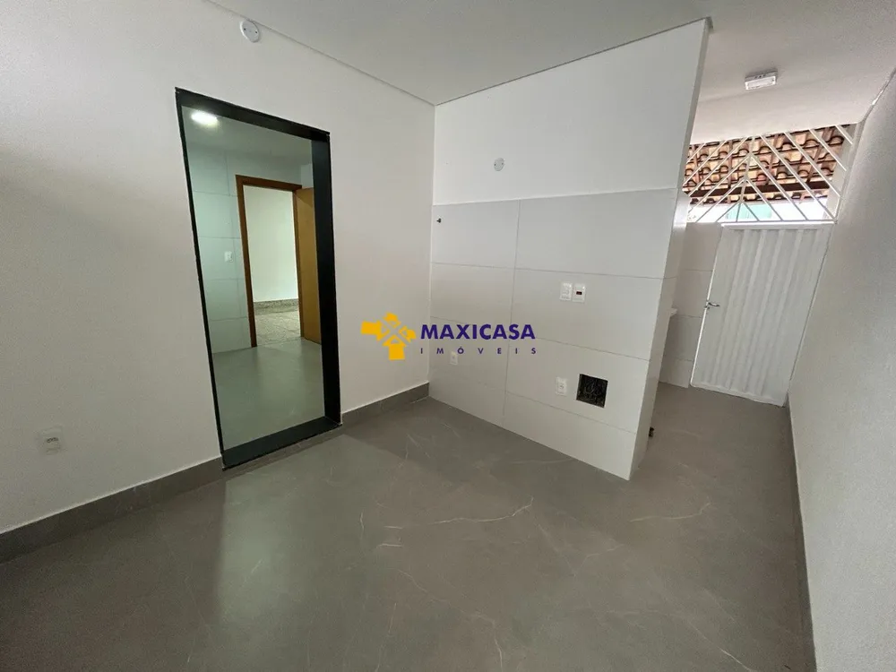 Casa, 3 quartos, 219 m² - Foto 3