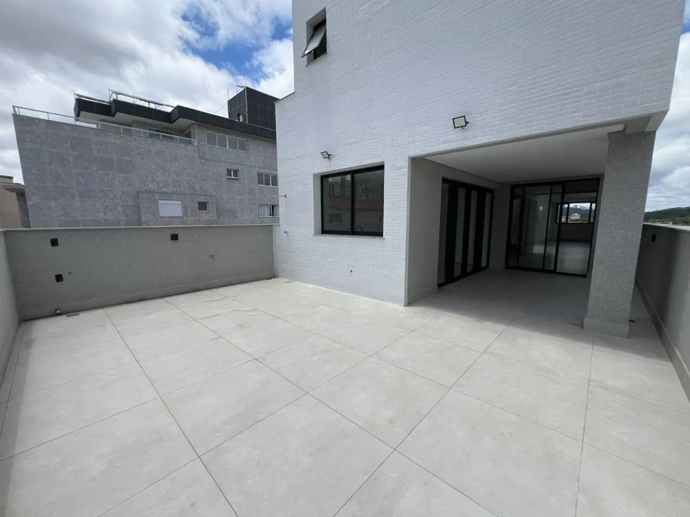Cobertura, 4 quartos, 151 m² - Foto 2