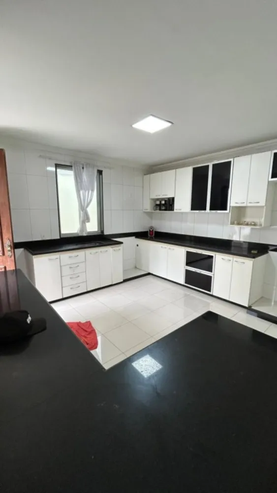 Casa, 3 quartos, 280 m² - Foto 8