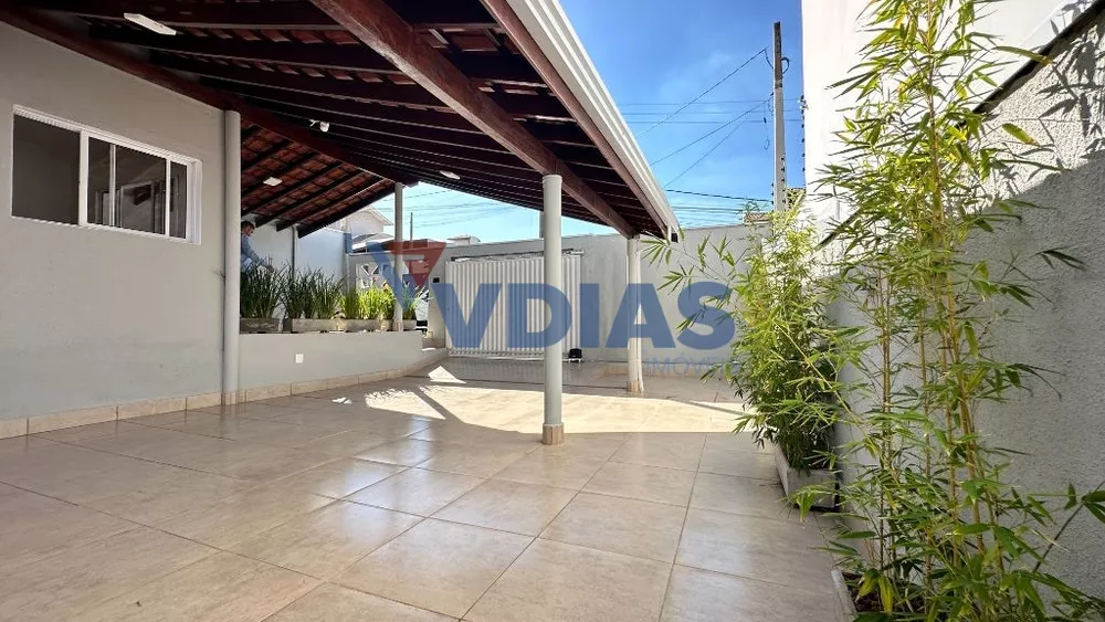 Casa à venda com 2 quartos, 250m² - Foto 6