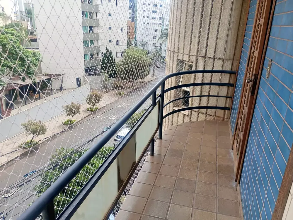Apartamento, 3 quartos, 130 m² - Foto 2