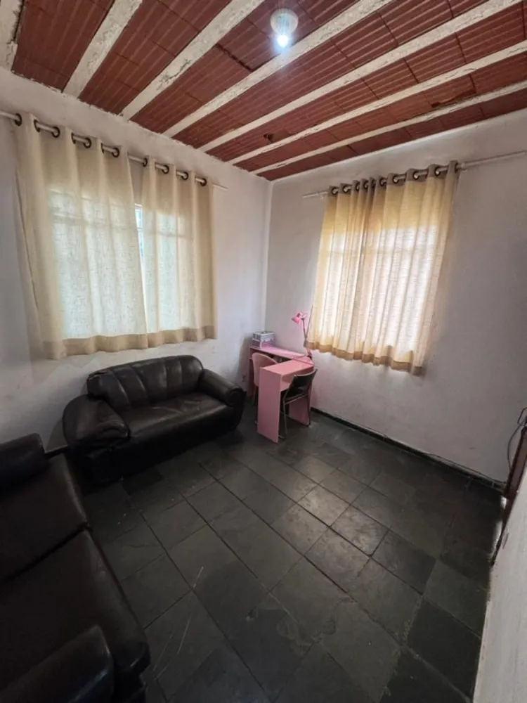 Casa, 2 quartos, 253 m² - Foto 4
