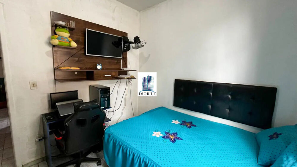 Casa à venda com 2 quartos, 53m² - Foto 2