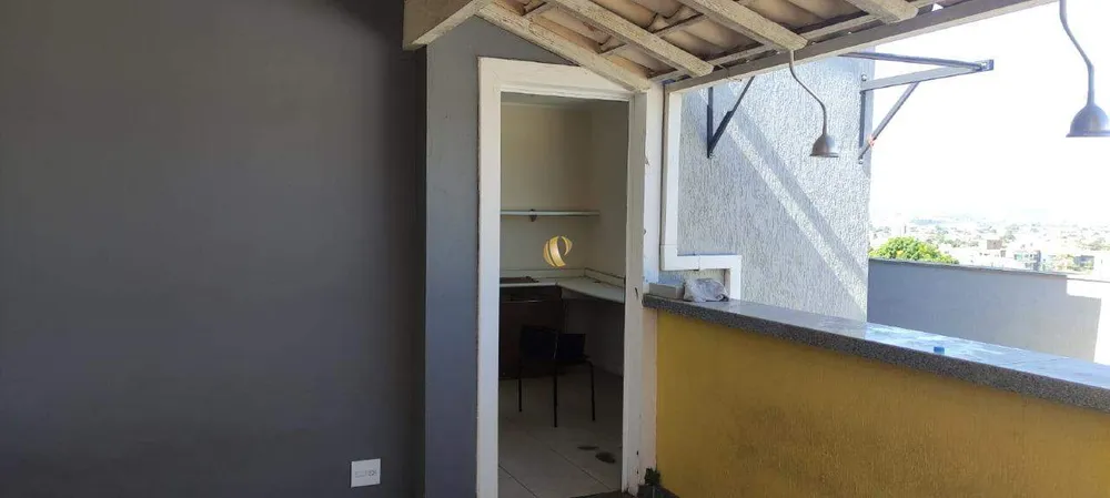 Cobertura, 4 quartos, 195 m² - Foto 2