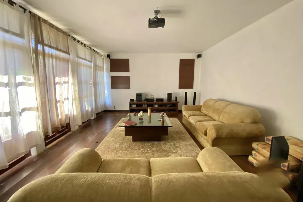 Casa à venda com 5 quartos, 1055m² - Foto 7