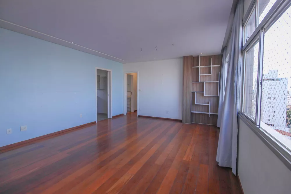 Apartamento à venda com 3 quartos, 110m² - Foto 4