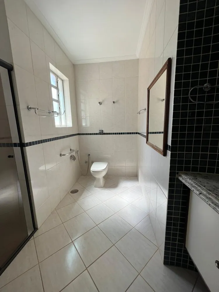 Casa, 5 quartos, 225 m² - Foto 12
