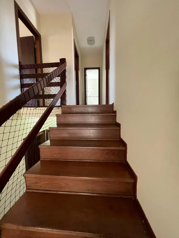 Casa, 5 quartos, 225 m² - Foto 10