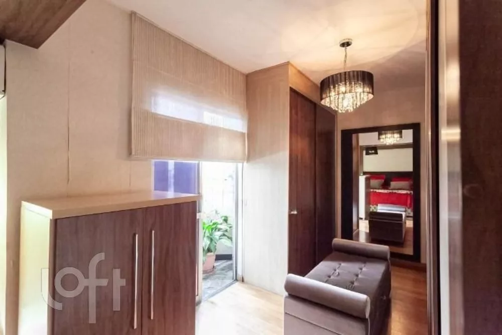 Apartamento à venda com 4 quartos, 212m² - Foto 8