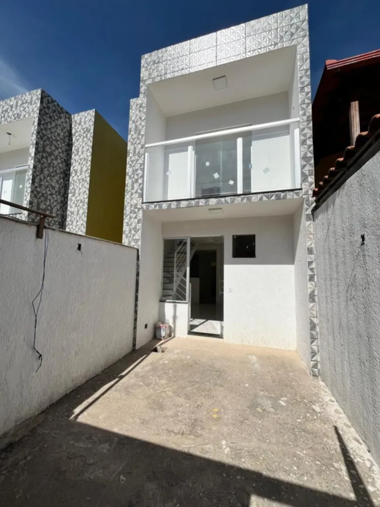 Casa, 3 quartos, 70 m² - Foto 1