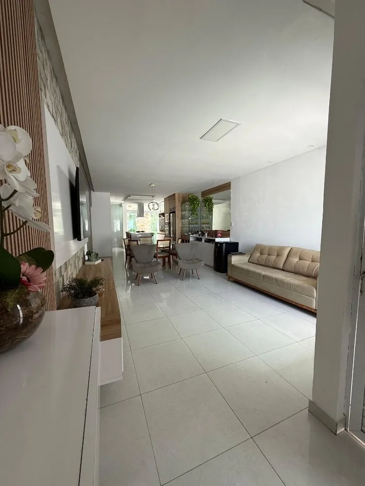 Casa, 3 quartos, 200 m² - Foto 4