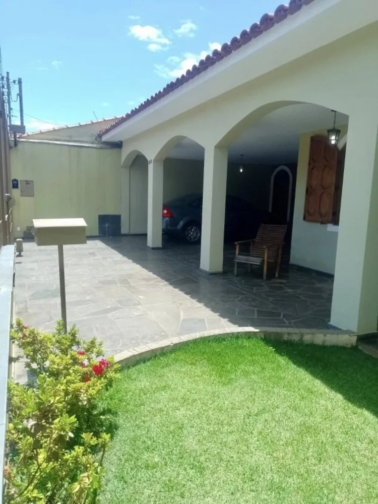 Casa, 3 quartos - Foto 1