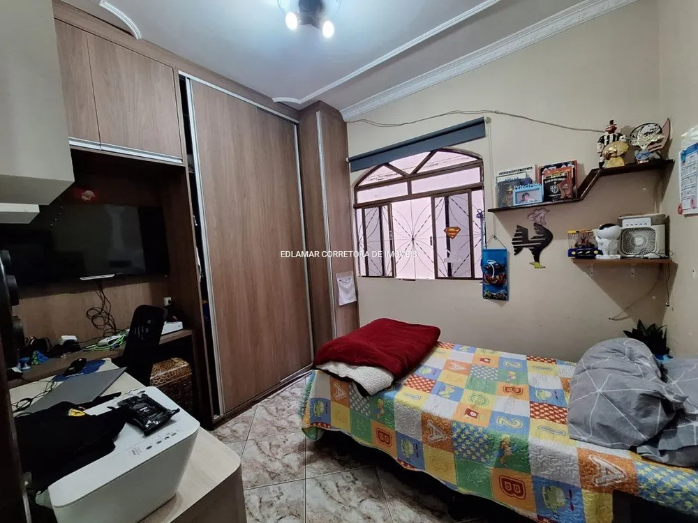 Casa, 3 quartos, 210 m² - Foto 4