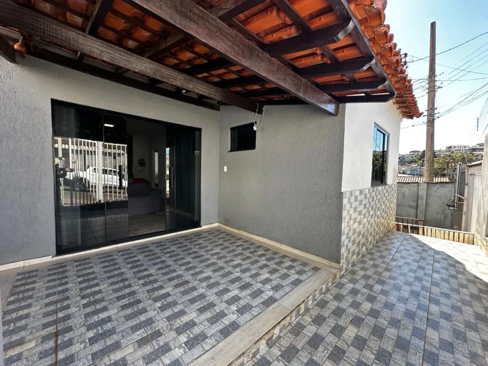 Casa, 3 quartos - Foto 2