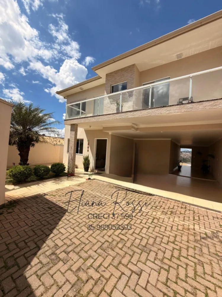 Casa, 4 quartos, 326 m² - Foto 1