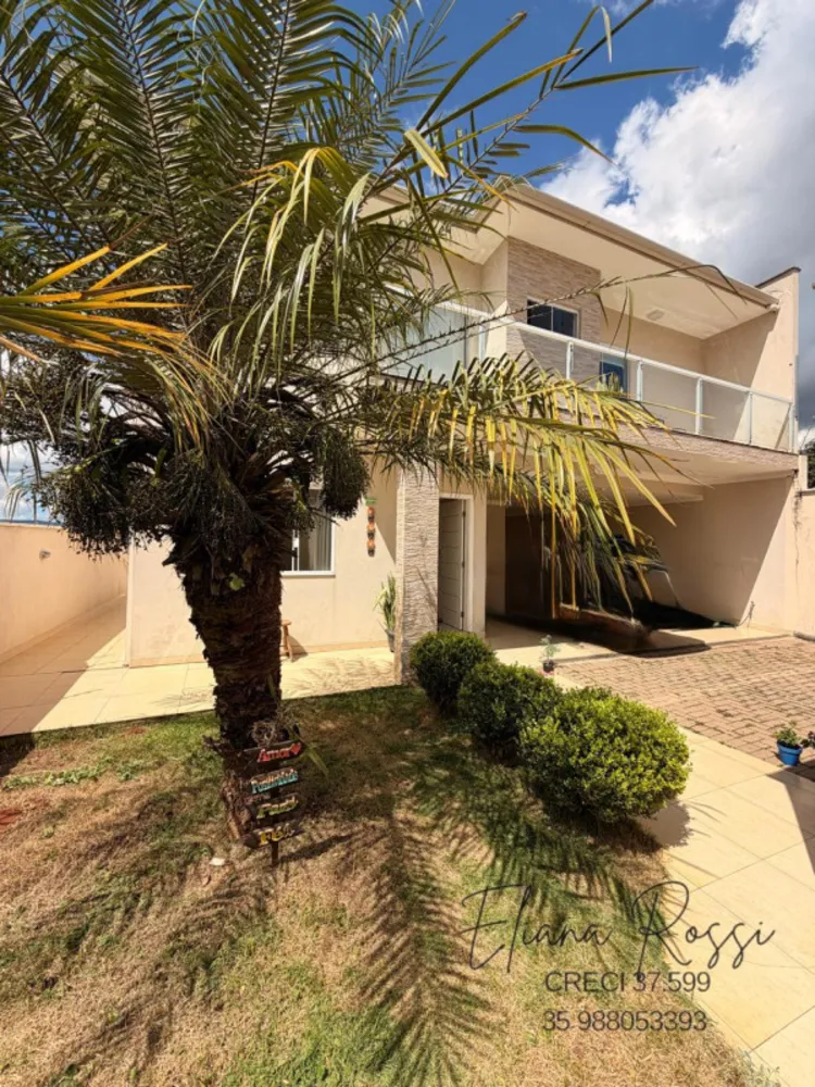 Casa, 4 quartos, 326 m² - Foto 1